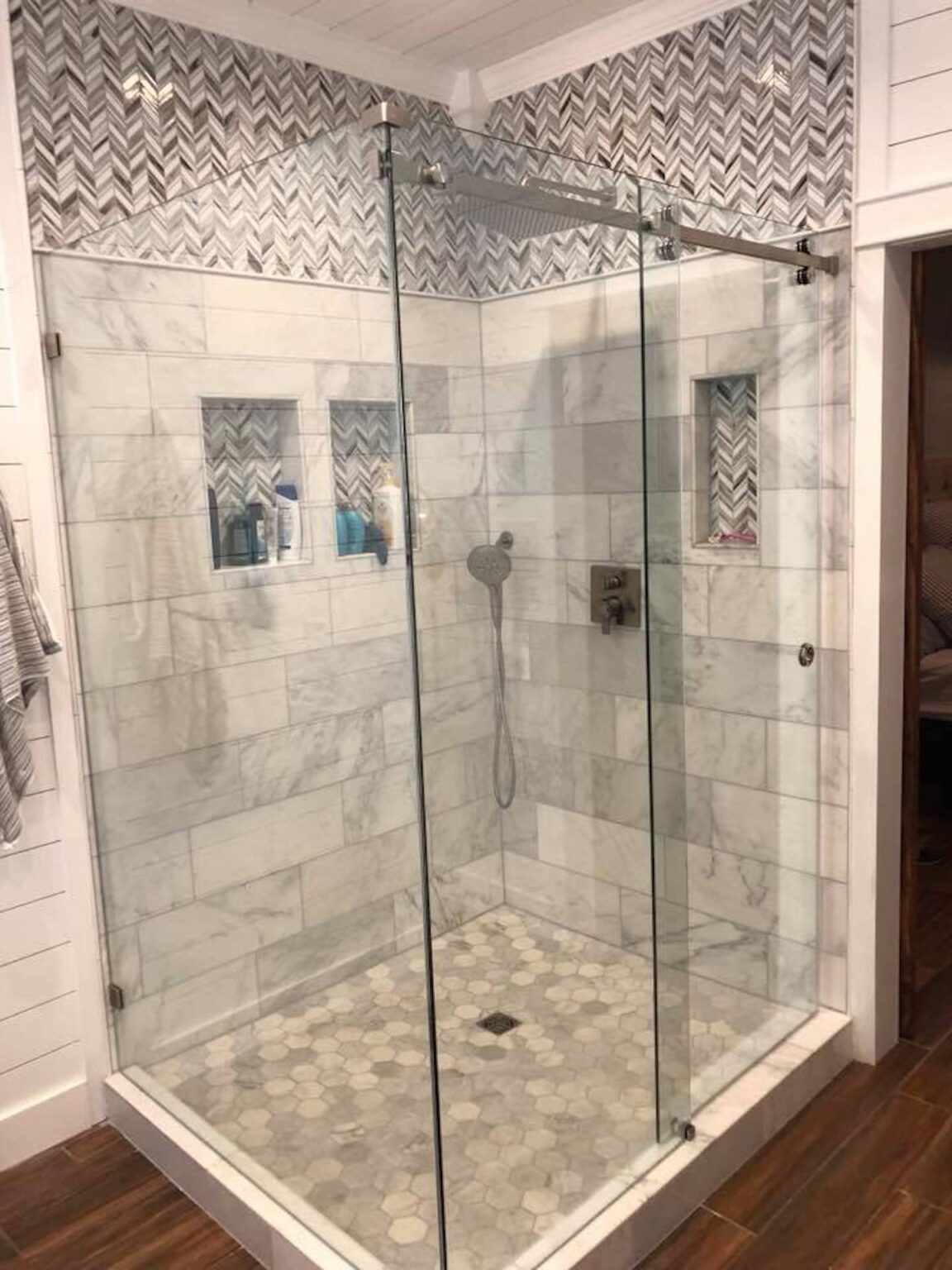 Frameless Showers & Glass Enclosures Charlotte NC